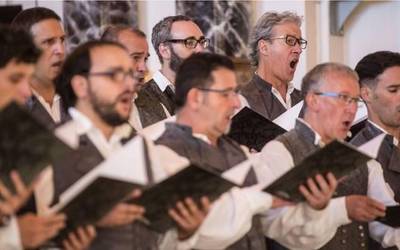 Easo gizon abesbatzak eta organoak bat eginen dute Lesakan azaroaren 1ean