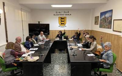 Zaldibarko Udalak % 150eko errekargua ezarriko die etxebizitza hutsei