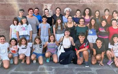 'Bildotsa': Olaia Inziartek eta Baztango Koro Ttikik elkarrekin egin duten bertze kanta bat