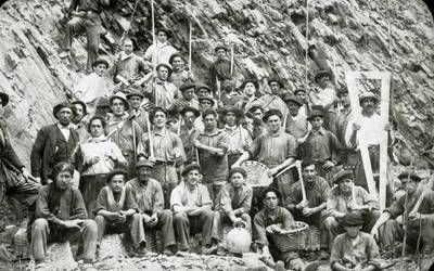 Beharginak, Narrondoko errebueltan lanean