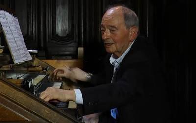 Maisutasunez aritu da Frantsesena Azkoitiko organoan 25 urte bete dituen egunean