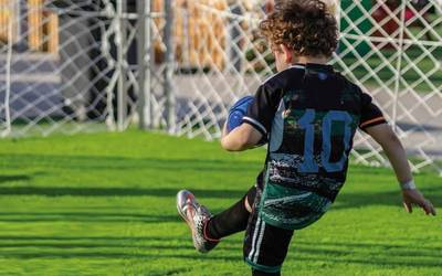 Kirol hastapena, joko zelai berrian