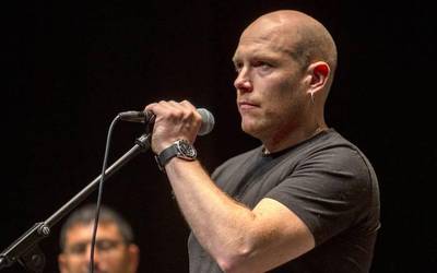 Bete da zortzi aulkietako lehena