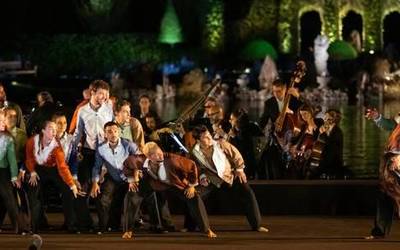 Kursaaleko 'The Fairy Queen' ikuskizunerako autobusa izango da Zumaiatik