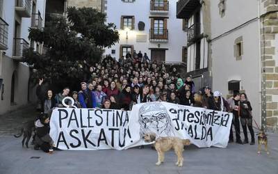 Dena prest dago Palestinarekin V. Tekno Punk Erresistentzia Jaialdirako