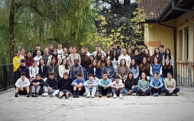 Martxan da Floreagako Eguzkilore taldea