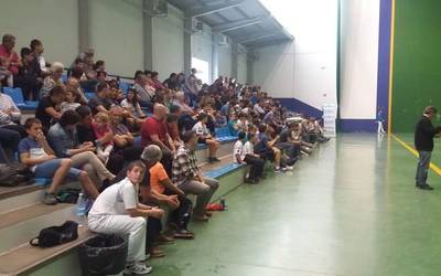 Kadeteen Lau eta Erdiko Txapelketa, Lakuntzan eta Irurtzunen