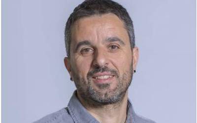 Jon Zuluetarekin egingo du Herri Batzarra EH Bilduk zapatuan