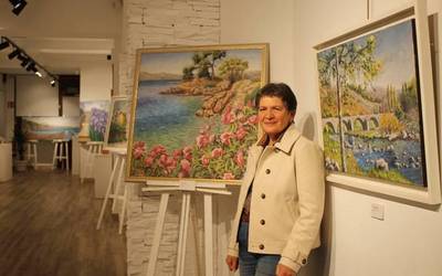 Txelo Arango margolariak 50 lan baino gehiago jarri ditu ikusgai Portaleburun