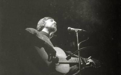 Erresistentzia baten lehen notak