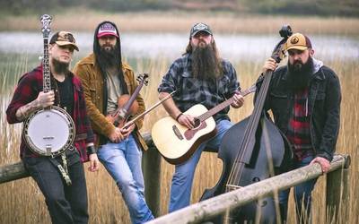 [EGITARAUA]: Luis Urrengoetxea kalea jai giroan murgilduta