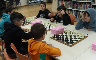 'Xake goizak' martxan, bigarren saioa bihar