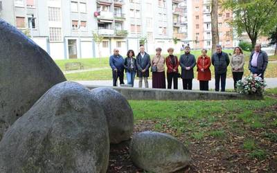 Oroimenaren Egunean, elkarretaratze isila egingo dute Intsaustin