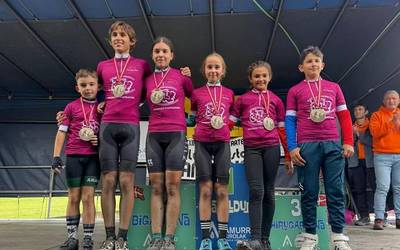 150 gazte inguruk parte hartu zuten atzo Arabako Eskolarteko Ziklokros Txapelketan