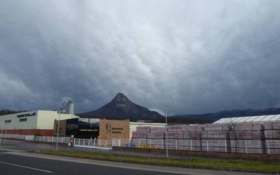 Ceramica Utzubar SMk egindako eskaera onartuta