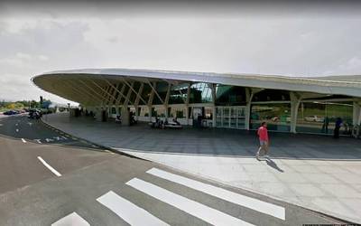 Palestinar selekzioari harrera bihar aireportuan