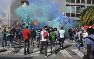 Tubacexek 2021ean kaleratutako langile bat berriro onartu beharko du bere eskubideak urratzeagatik