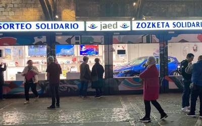 JAEDek barikuan inauguratuko du Andra Mariko stand solidarioa
