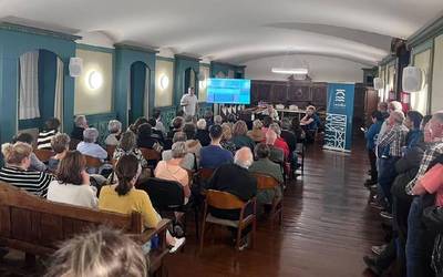 Lesakako Albistur karrikako lanak bortz hilabetez eginen dituzte