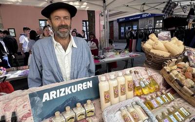 Txiki Zamora: "Komunitatean bizitzeko prest egon behar duzu"