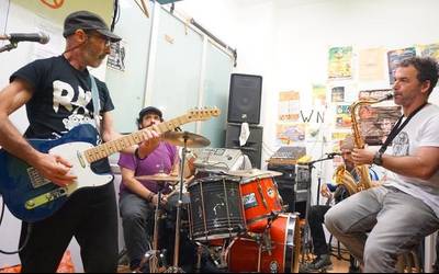 Hereje Fighters, uda sasoiko musika talde soila baino gehiago