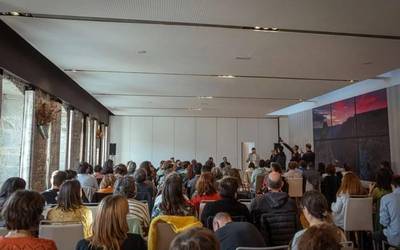 Hasiera eman diote Agroekologiaren aldeko Udalerrien Sarearen Urteroko Topaketari