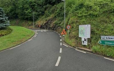 Uzarragako bidea moztuta dago Antzuolan