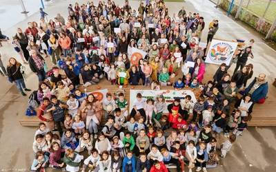 Berango-Merana herri-ikastetxean sukalde propioa eraikitzeko kanpaina abiatu dute gurasoek