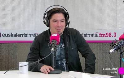 Paul Urkijo: “Argitan seinalatuak direnak ilunpetan aske sentitu daitezke”