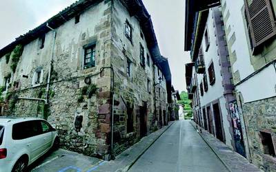 Doneztebeko etxe zaharrak berritzeko laguntza bereziak