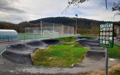 Otxandion erabilgarri dago Mainondoko kirolgune berria