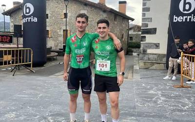Euskal Herriko Mendi Duatloi Zirkuituan txapeldun izan dira Koldo Herrera eta Aitor Aizkorbe