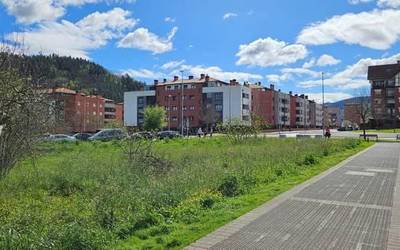 Alokairu publiko 54 etxebizitza Muntsaratzen