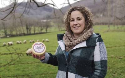 Lesakako Agorleku gaztandegian bisitaldia