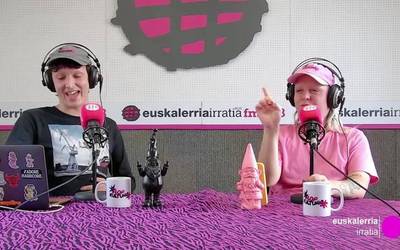 Zuzeneko Flop Kultura saioa Durangoko Azokako Berbagailua gune berritik