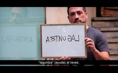 Bi sakandar torturaren biktima gisa aitortu dituzte