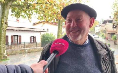 [BIDEOA]: "Franco hil eta biharamunean inor gutxi agertu zen haren aldeko mezara"