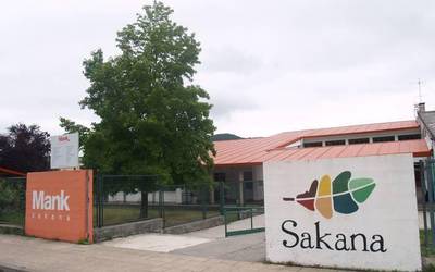 Bi lanpostutarako izendapen proposamenak Mank-en