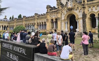 Bilboko hilerrira bisita gidatua Zorrizketan Lezamako Euskara Alkartearen eskutik