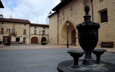 PPk "bazterketa" dakusa trebiñarrei EHUn ikasteko diruz laguntzeko aukeran