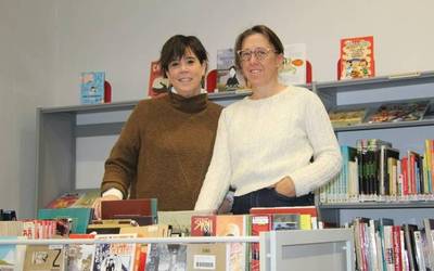 Irakurzaletasuna sustatzeko egindako lana aitortu diote Bizenta Mogel Bibliotekari