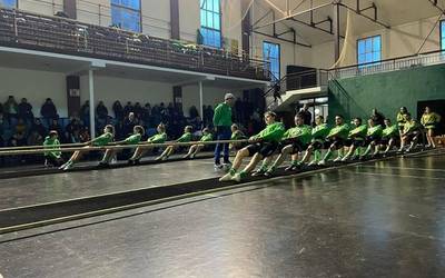 Nafarroako sokatira txapelketako txapel guziak irabazi ditu Beti Gaztek