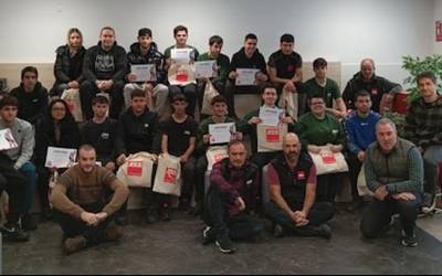 20 ikasleri aitortza, Dual Aurreratuan egindako lan bikainagatik