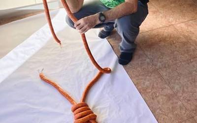 "Ernestoren proposamena izan zen, eta pentsatu nuen agian funtzionatuko duela"