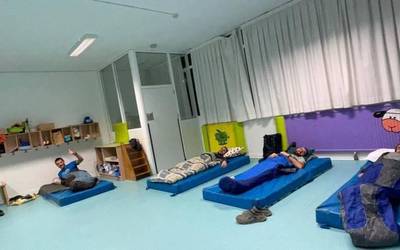 [ARGAZKI GALERIA]: Itxialdiak Durangaldeko ikastoletan, Hezkuntza Sailari "konpromisoak betetzea eskatzeko"