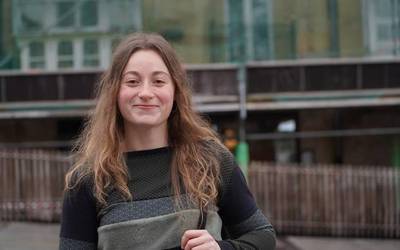 "Nerabetan gaztelaniaz egingo dute, baina itzuliko dira euskarara"