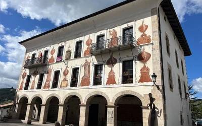 Zenbat kobratu zuten alkateek joan den urtean?