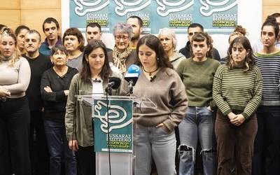 Iraia de la Torre (EHE): "Tokian tokiko borrokak piztu behar ditugu erakundeei hizkuntza-politika ausartagoak eskatzeko"