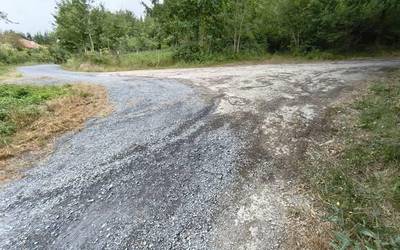 Amurrioko Udalak Larrabide kaleko asfaltozko zorua konponduko du