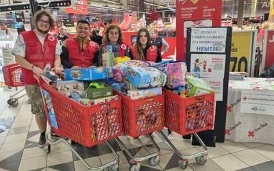 'Jostailu Hezitzailea' kanpaina abiatu du Gurutze Gorriak